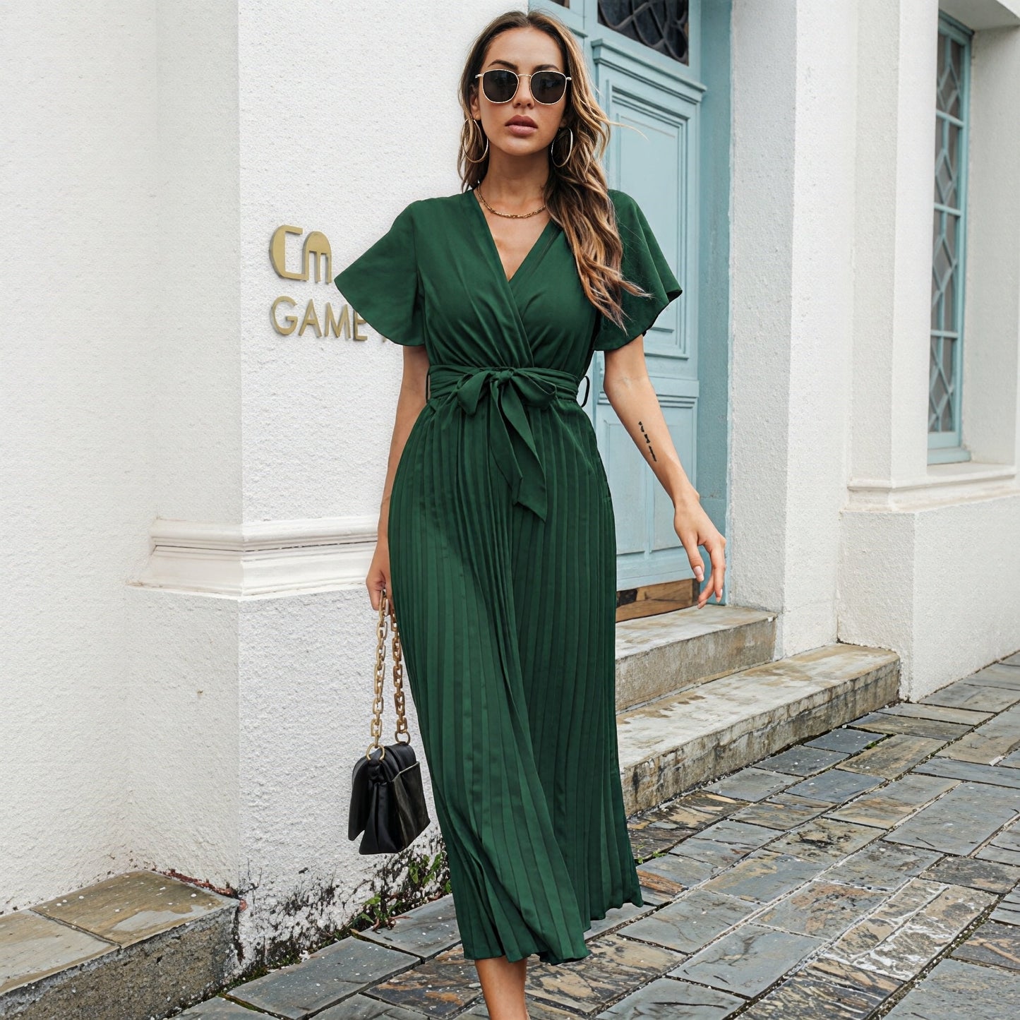 Haide - Pleated dress with a V-neck